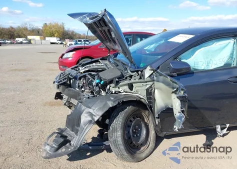 2016 Toyota Corolla Le из США, поврежденный, VIN 2T1BURHEXGC670477